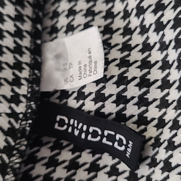 Houndstooth Mini Dress - Picture 7 of 7